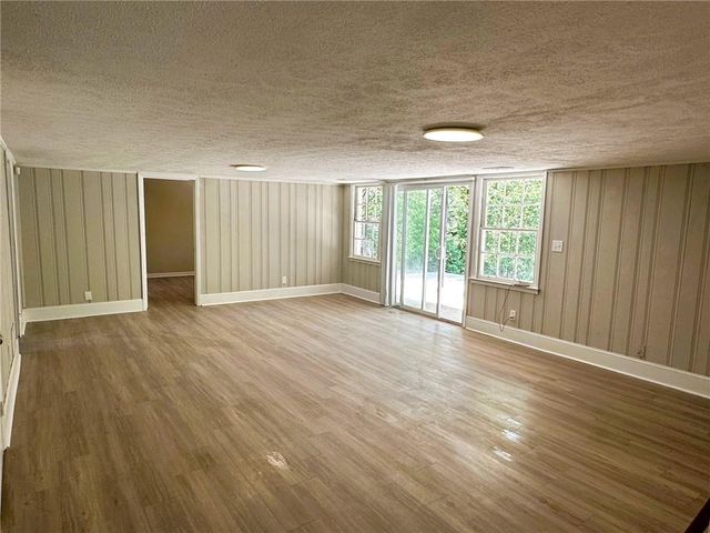 1387 Renee Drive, Decatur, GA 30035