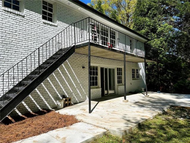 1387 Renee Drive, Decatur, GA 30035