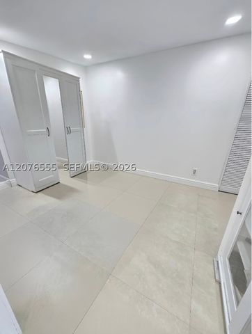 3320 NW 20th St, Miami, FL 33142