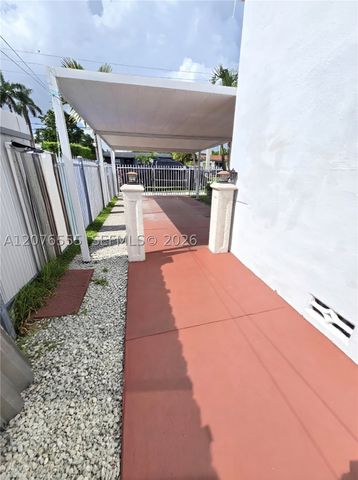 3320 NW 20th St, Miami, FL 33142
