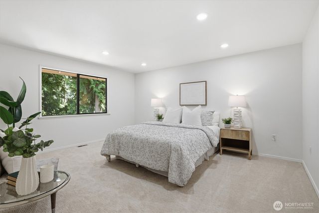 16718 3rd Avenue SE, Bothell, WA 98012