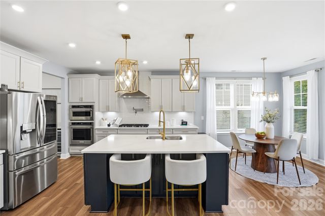716 Landau Road, Waxhaw, NC 28173