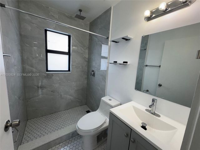 1971 NW 2nd Ct 11, Miami, FL 33136