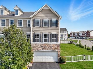 11 Truman Circle, Kennedy Twp, PA 15136