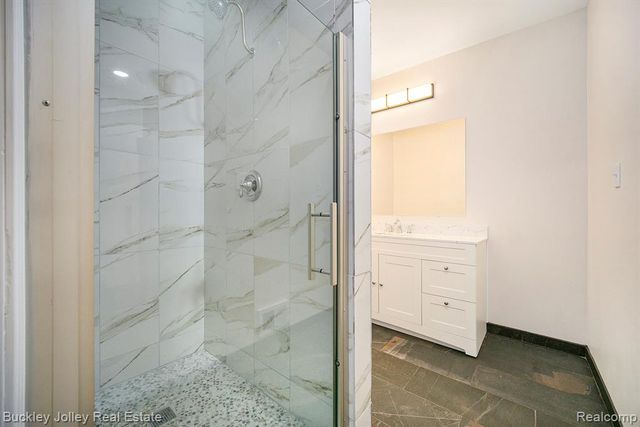 10303 9 Mile Road, Whitmore Lake, MI 48189