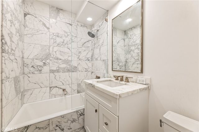 999 N Doheny Dr 310, West Hollywood, CA 90069
