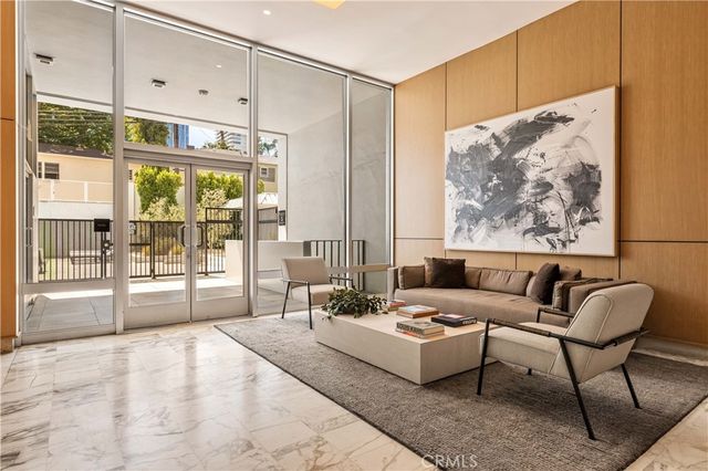 999 N Doheny Dr 310, West Hollywood, CA 90069