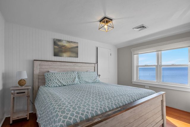 11 Atlantic Avenue, Harwich Port, MA 02646