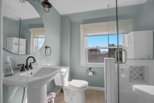 11 Atlantic Avenue, Harwich Port, MA 02646