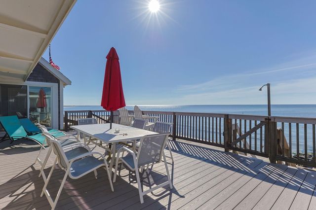 11 Atlantic Avenue, Harwich Port, MA 02646