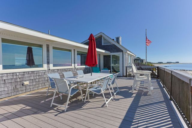 11 Atlantic Avenue, Harwich Port, MA 02646