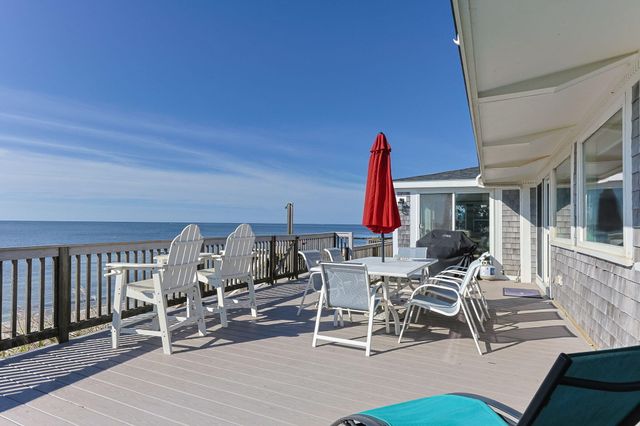 11 Atlantic Avenue, Harwich Port, MA 02646