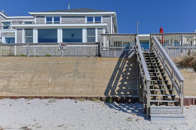 11 Atlantic Avenue, Harwich Port, MA 02646