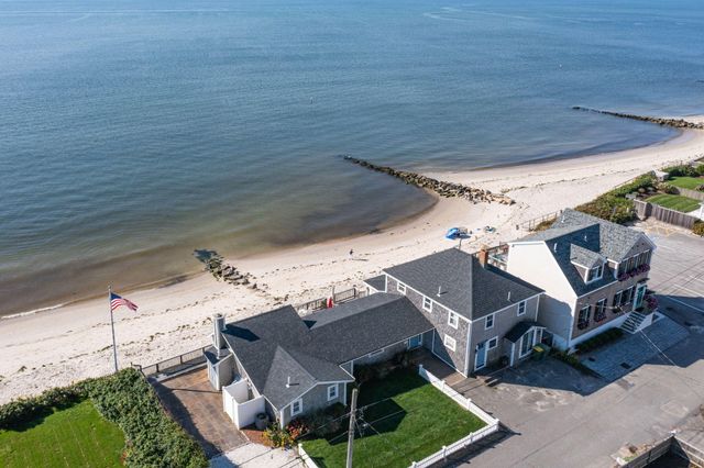 11 Atlantic Avenue, Harwich Port, MA 02646