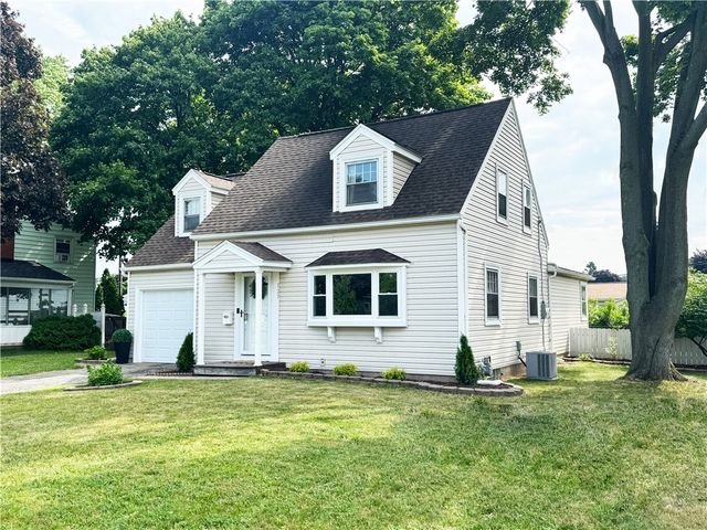 127 Newfield Drive, Greece, NY 14616
