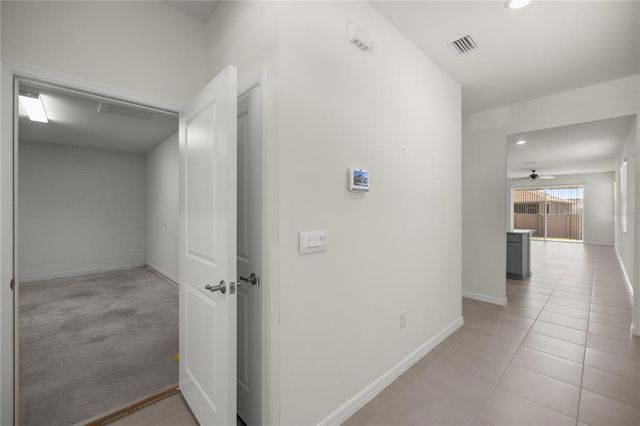 5530 NW 40TH LOOP, Ocala, FL 34482