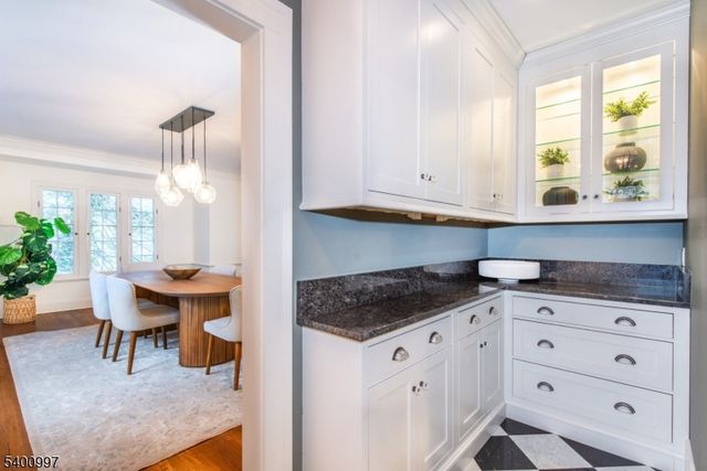 158 S Mountain Ave, Montclair Twp., NJ 07042