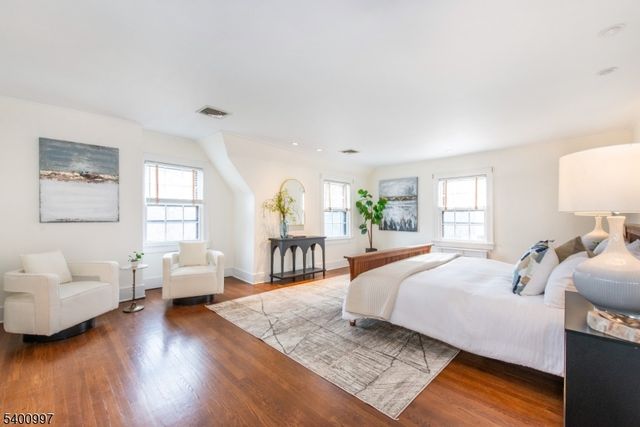 158 S Mountain Ave, Montclair Twp., NJ 07042