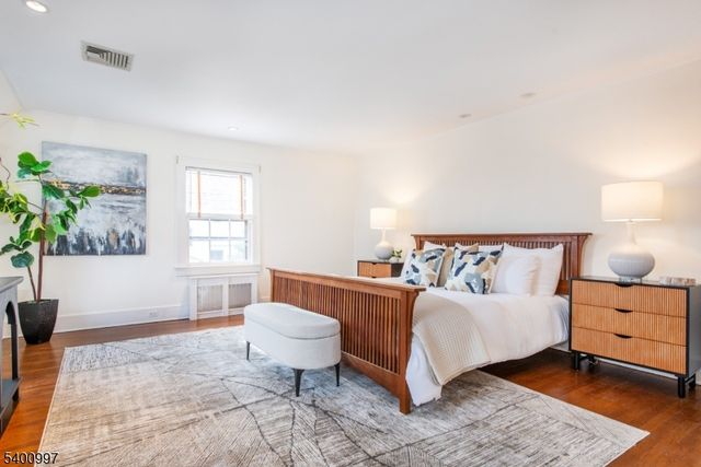 158 S Mountain Ave, Montclair Twp., NJ 07042