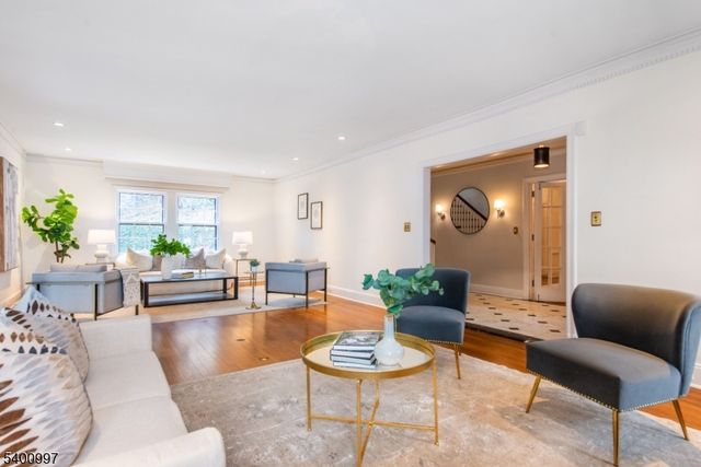 158 S Mountain Ave, Montclair Twp., NJ 07042