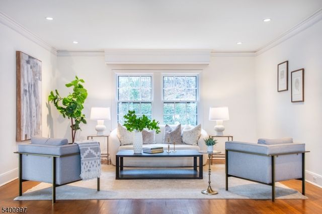 158 S Mountain Ave, Montclair Twp., NJ 07042