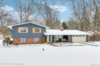 22630 Sandra Street, Lyon Charter Township, MI 48178