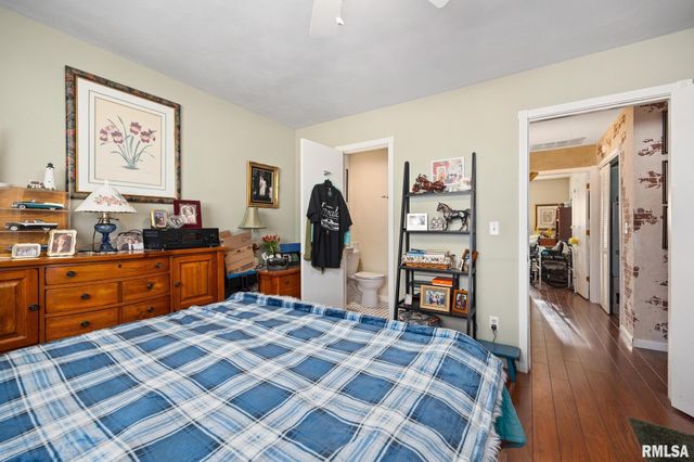 420 Brentwood Rd Unit 201, Morton, IL 61550