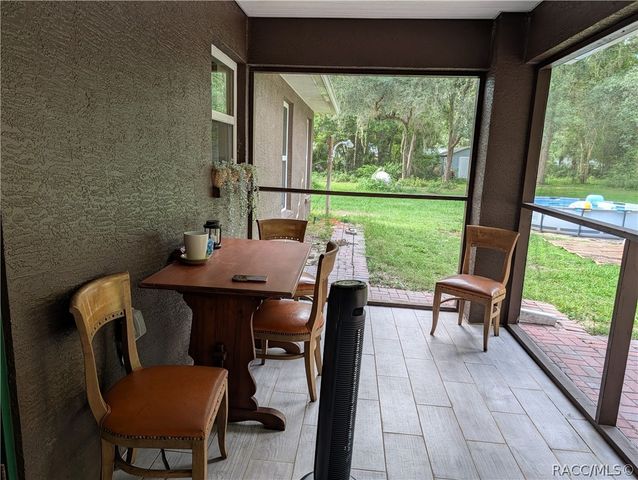 9711 S Berkshire Avenue, Inverness, FL 34452