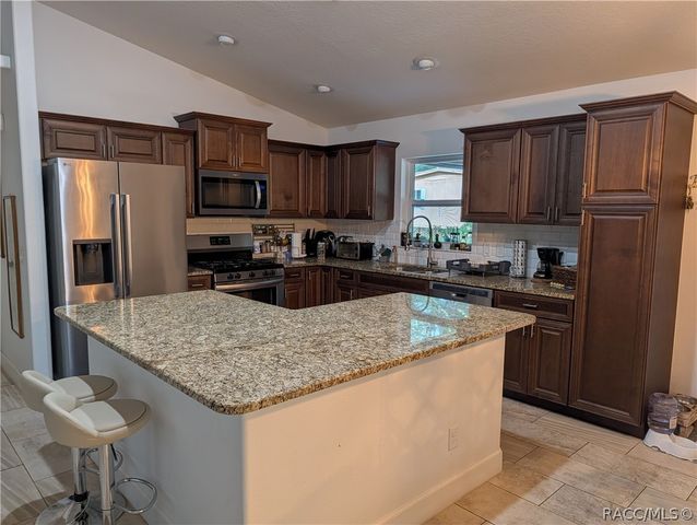 9711 S Berkshire Avenue, Inverness, FL 34452