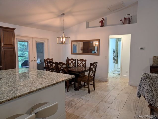 9711 S Berkshire Avenue, Inverness, FL 34452