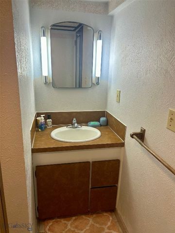 2406 Gladstone, Butte, MT 59701