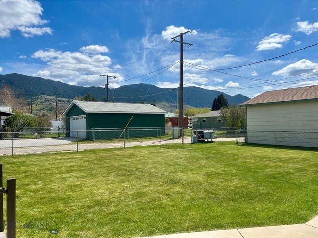 2406 Gladstone, Butte, MT 59701