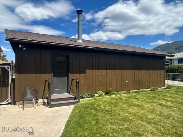 2406 Gladstone, Butte, MT 59701