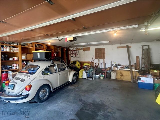 2406 Gladstone, Butte, MT 59701