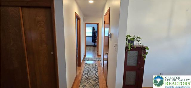 315 Long Lane Road, Lehigh Twp, PA 18088