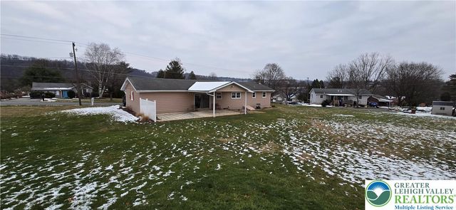 315 Long Lane Road, Lehigh Twp, PA 18088