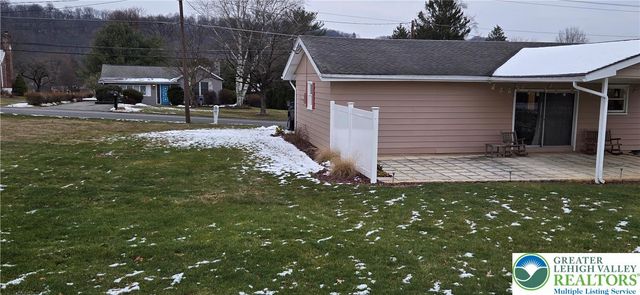 315 Long Lane Road, Lehigh Twp, PA 18088