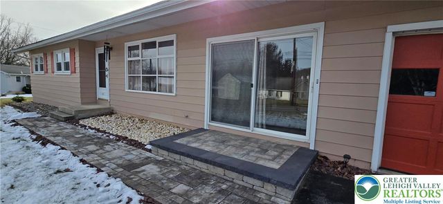 315 Long Lane Road, Lehigh Twp, PA 18088