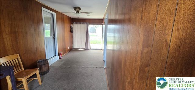 315 Long Lane Road, Lehigh Twp, PA 18088