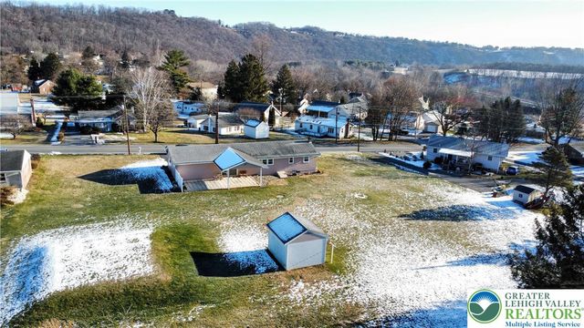 315 Long Lane Road, Lehigh Twp, PA 18088