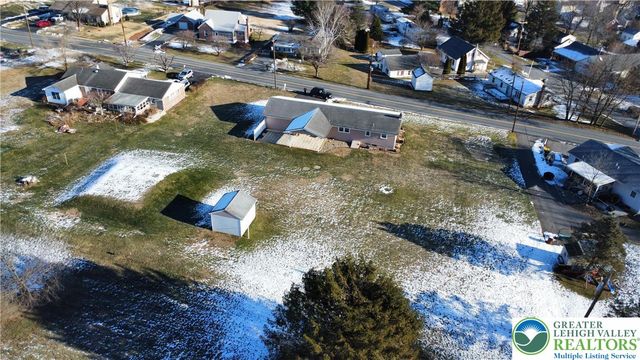 315 Long Lane Road, Lehigh Twp, PA 18088