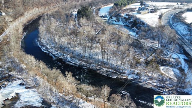 315 Long Lane Road, Lehigh Twp, PA 18088