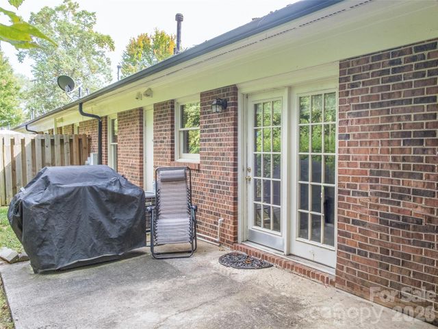 2039 Union Road E, Gastonia, NC 28054