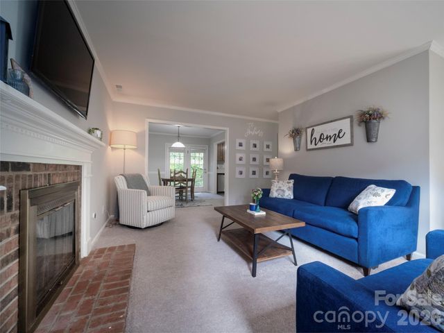 2039 Union Road E, Gastonia, NC 28054