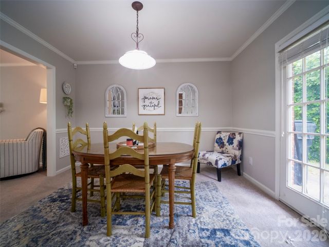 2039 Union Road E, Gastonia, NC 28054