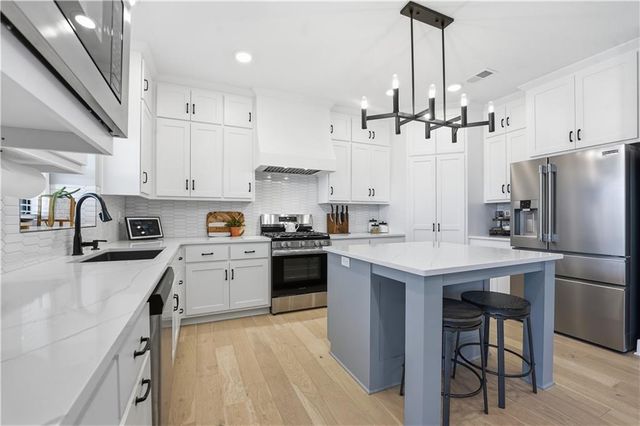 13226 Switchgrass Court, Kearney, MO 64060