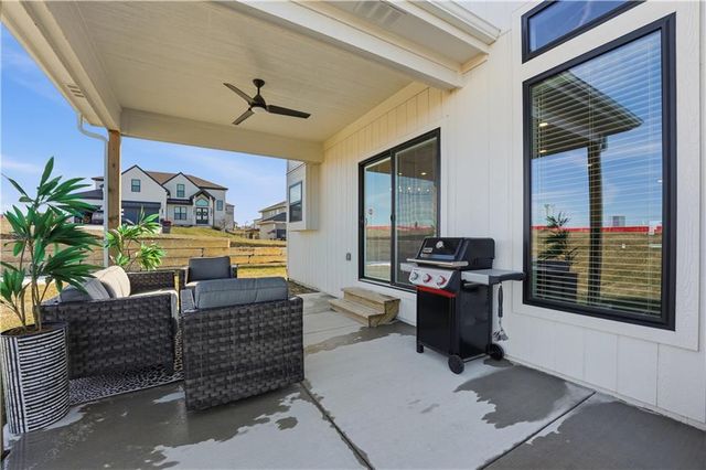 13226 Switchgrass Court, Kearney, MO 64060