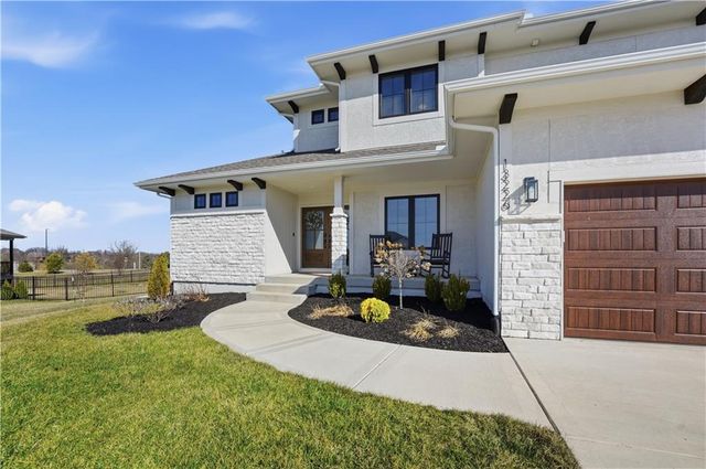 13226 Switchgrass Court, Kearney, MO 64060