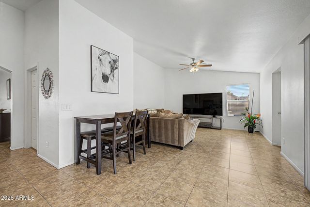 8552 W MEADOWBROOK Avenue, Phoenix, AZ 85037