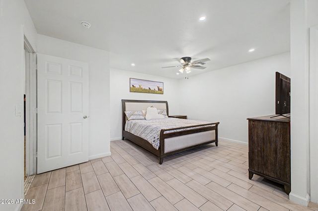 8552 W MEADOWBROOK Avenue, Phoenix, AZ 85037